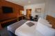 Executive Queen Room
 - Albury Paddlesteamer Motel