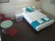 Queen room
 - Arkana Motel
