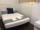 2 bedroom unit bedroom 1 queen
 - Arkana Motel