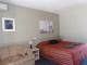 King Room
 - Artesian Spa Motel