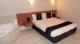 King room
 - Best Western Chaffey International Motor Inn