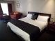 King room
 - Best Western Plus All Settlers Motor Inn