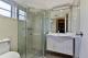 Ensuite
 - Best Western Plus Buckingham International