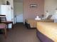 Twin Room
 - Blue Pelican Motel
