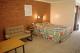 QUEEN ROOM
 - Castlereagh Motor Inn