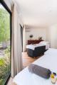 Chimes Day Spa
 - Chimes Spa Retreat
