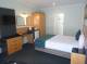 Standard Queen
 - Comfort Inn Bel Eyre Perth