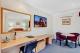 New King Rooms
 - Bushman's Motor Inn