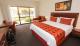 King Executive
 - Comfort Inn Deakin Palms