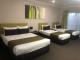 Deluxe Triple
 - Drovers Motor Inn