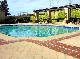 Pool
 - Harrigan's Irish Pub & Accommodation Pokolbin