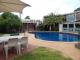 Pool
 - Jacksons Motor Inn
