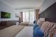 Hotel Deluxe Twin
 - Mantra Legends Surfers Paradise