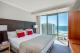 Hotel Deluxe Studio Ocean
 - Mantra Legends Surfers Paradise