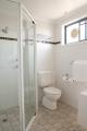Executive Twin Bathroom
 - Rockpool Motor Inn