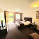 Pet Friendly Queen Room
 - The Aston Motel - Tamworth