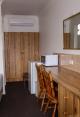 Upstairs Double & Single Room Amenities
 - Motel Riverina