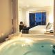 Luxury-Spa
 - Oaks Broome Hotel