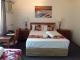 Standard Apartment
 - Palm View Holiday Apartments