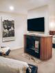 Rainforest Suites
 - Risby Cove