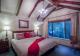 The Leeuwin King Room 5
 - Rosewood Guesthouse