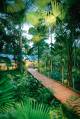 Entry
 - Silky Oaks Lodge