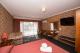 Queen Room
 - Hume Country Motor Inn