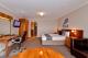 Spa Studio
 - Hume Country Motor Inn