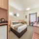 King Room
 - The Waverley International Hotel