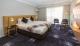 Superior Room
 - Leura Gardens Resort